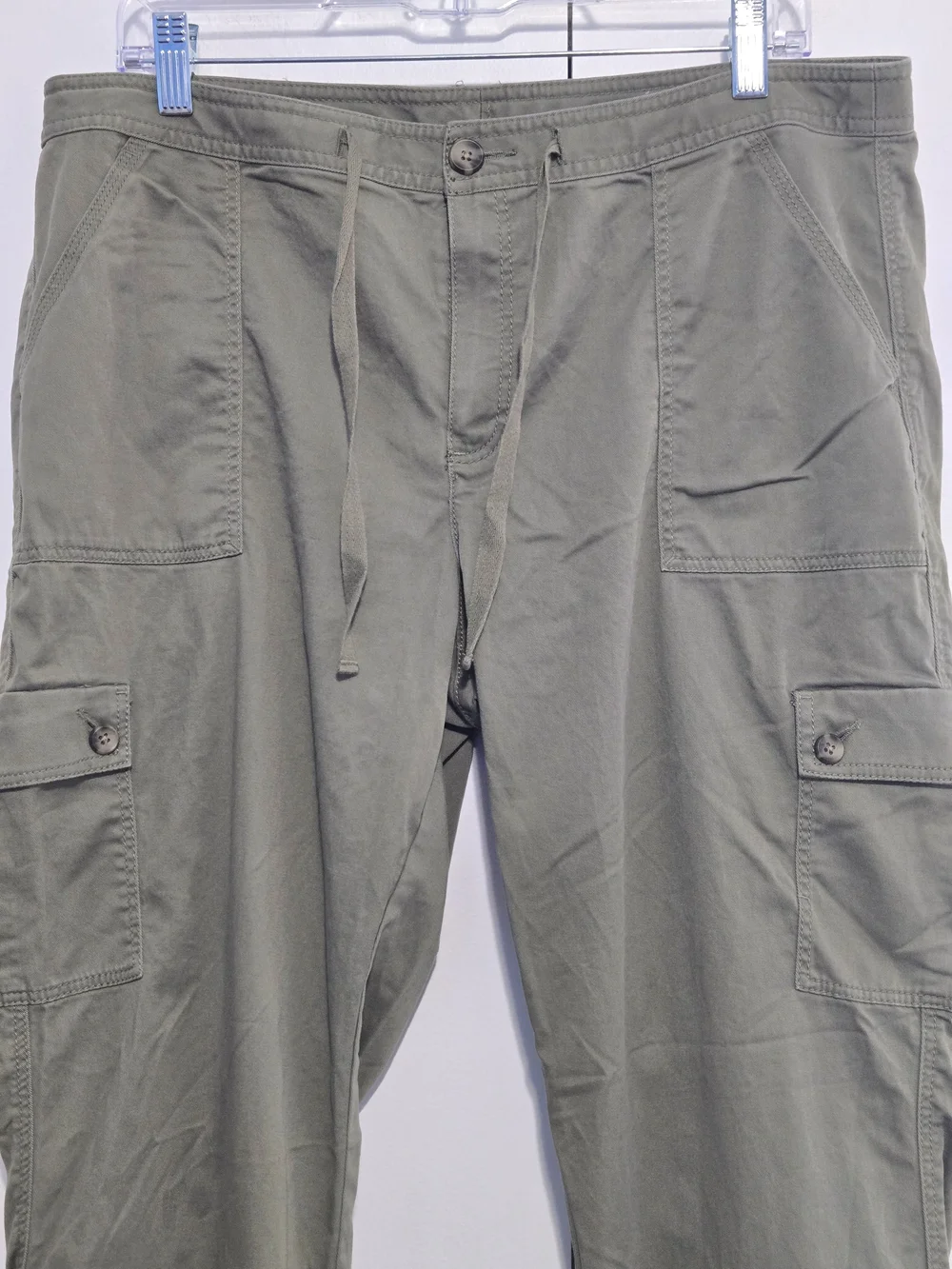 L.L.Bean Favorite Fit Olive Green Cargo Pants Women’s 16 Petite - Picture 2 of 7